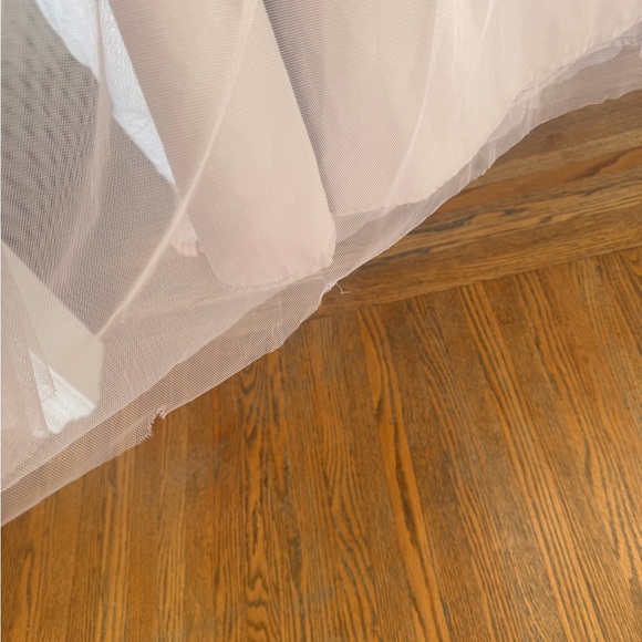 Amsale Gray net halter dress size 8! Beautiful! **damaged** - Picture 3 of 10